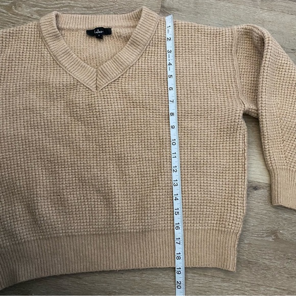 Lulus sweater top - Picture 4 of 6